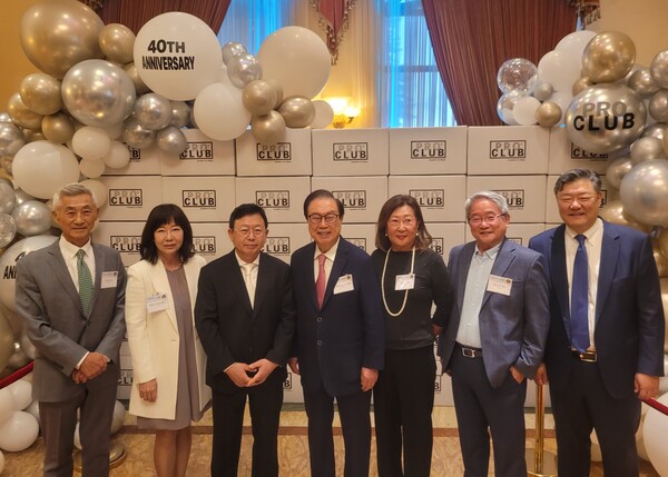 [동문동정] 이영근 동문(무역 71), 글로벌 의류기업 ‘프로펙코퍼레이션’ 창립 40주년  대표이미지